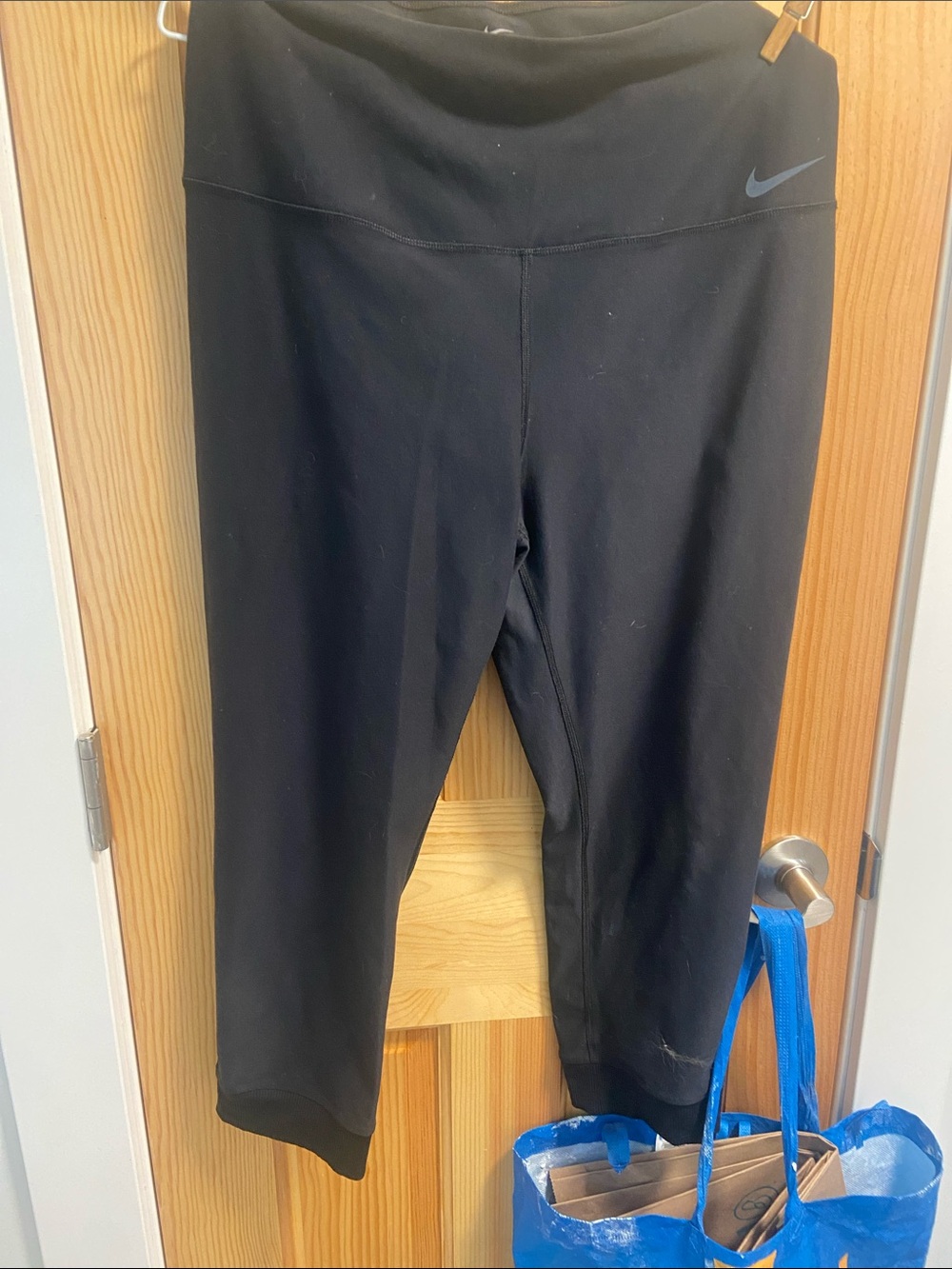 Nike Black Capri Leggings with Grey Swoosh